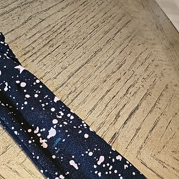 Epic Thread size M star dress open shoulder - Picture 8 of 9